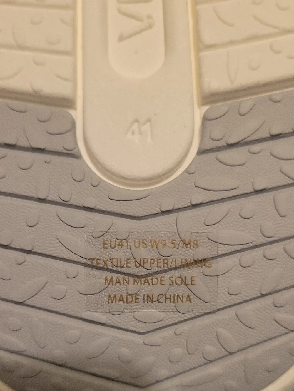VIVALA Unixex Mwn And Women's White Lightweight Knit Sneakers